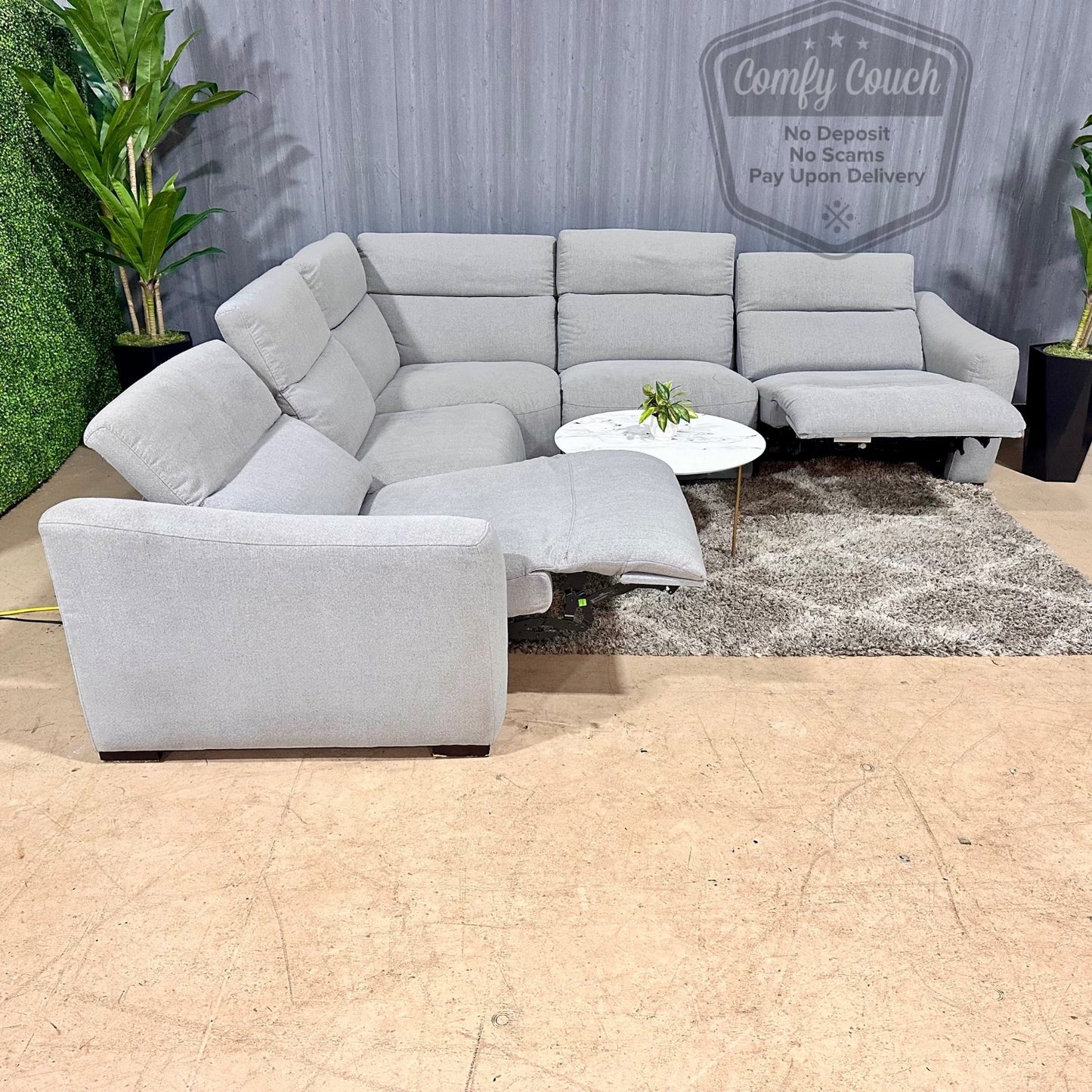 🛋️Comfy Gray Reclining Sectional (Delivery Available!! )