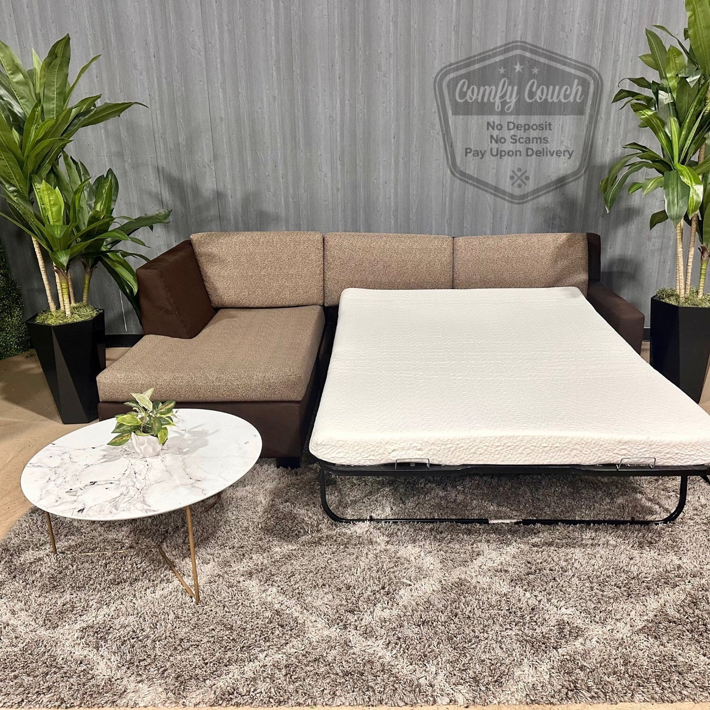 🛋️Like New Brown Sectional w/ Pullout (Delivery Available!! )