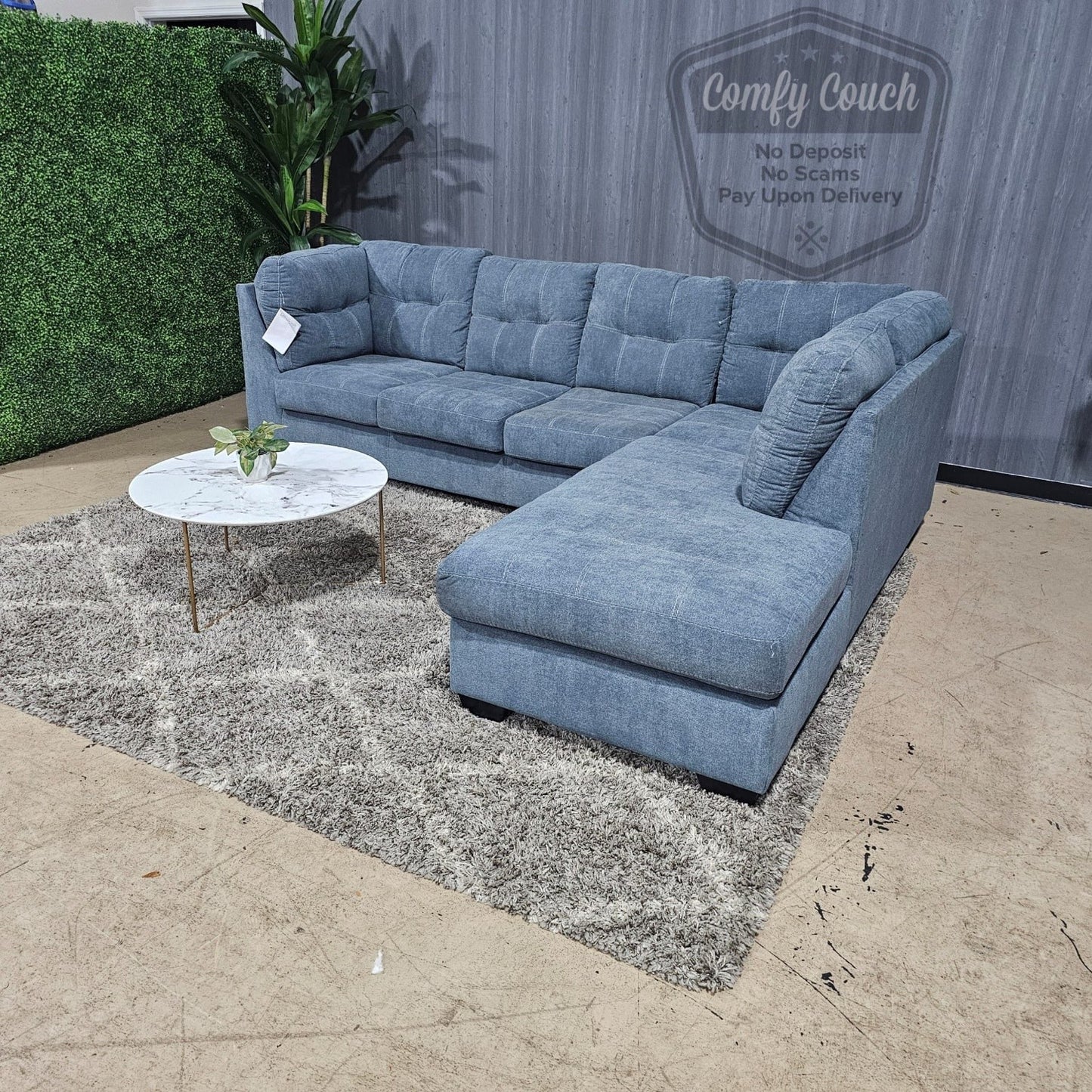 🛋️ Like New Light Blue Sectional Sofa (Delivery Available!! )