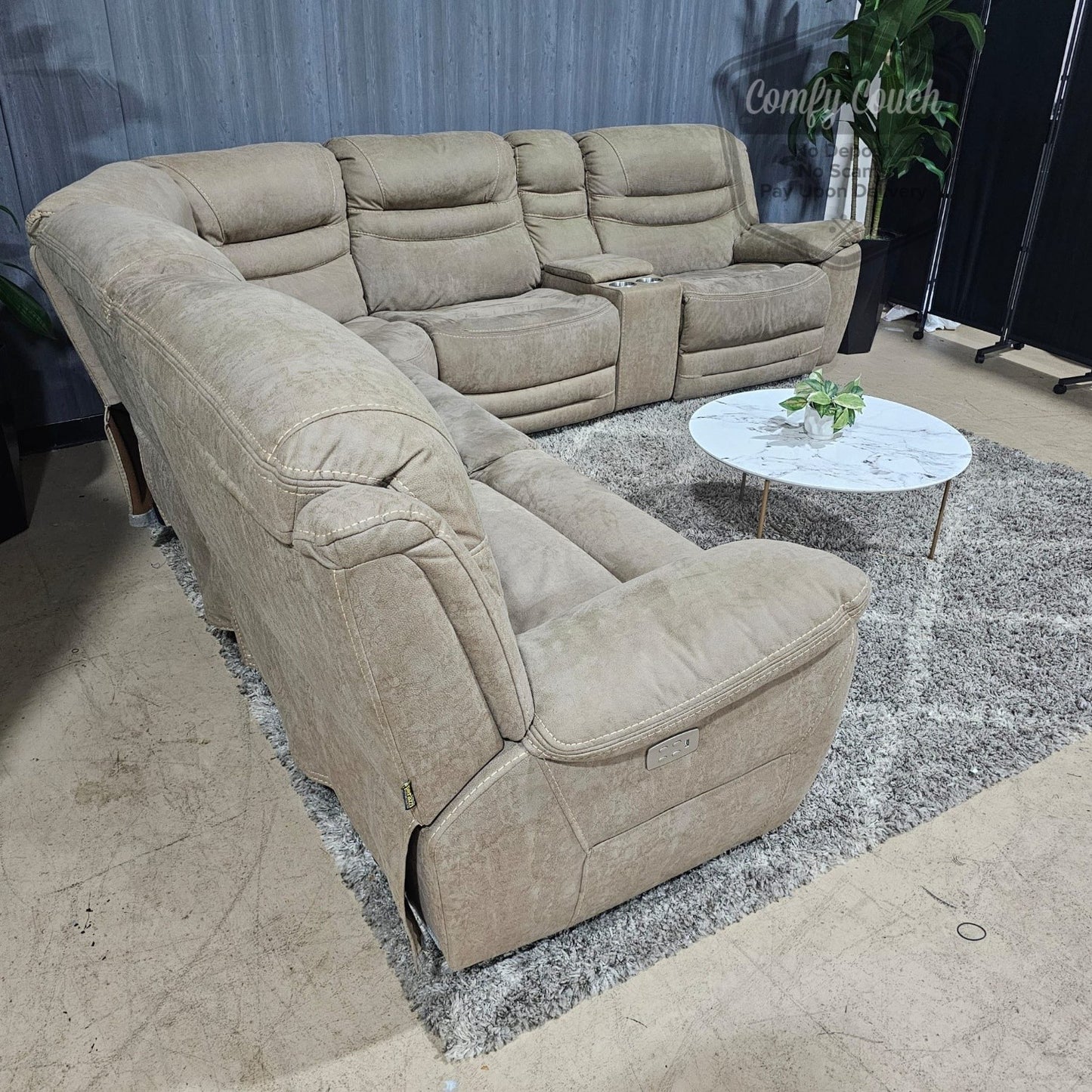 🛋️ Tan Reclining Sectional (Delivery Available!! )