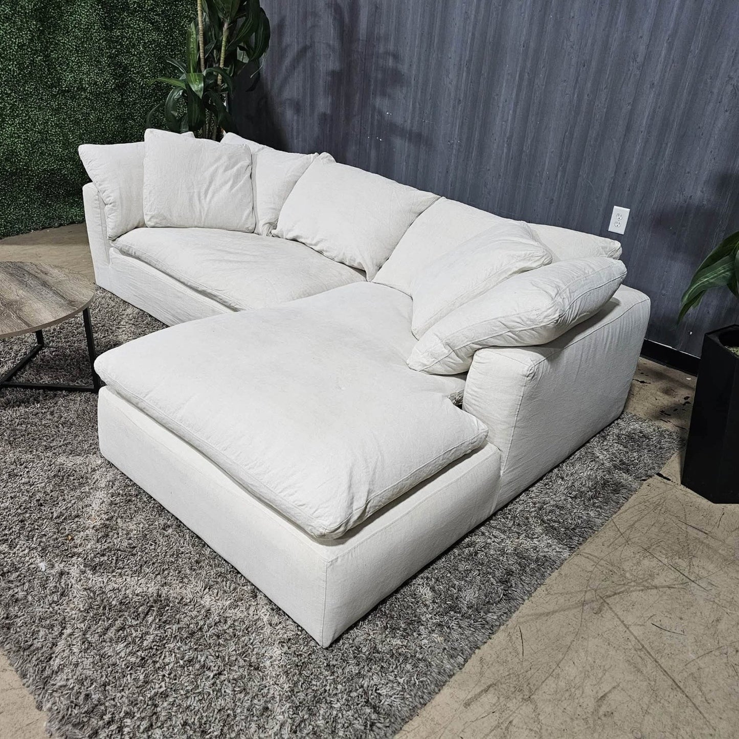RH - Cream Restoration Hardware Linen Original Cloud Couch (2pc) | Classic Bench (Delivery Available!! )