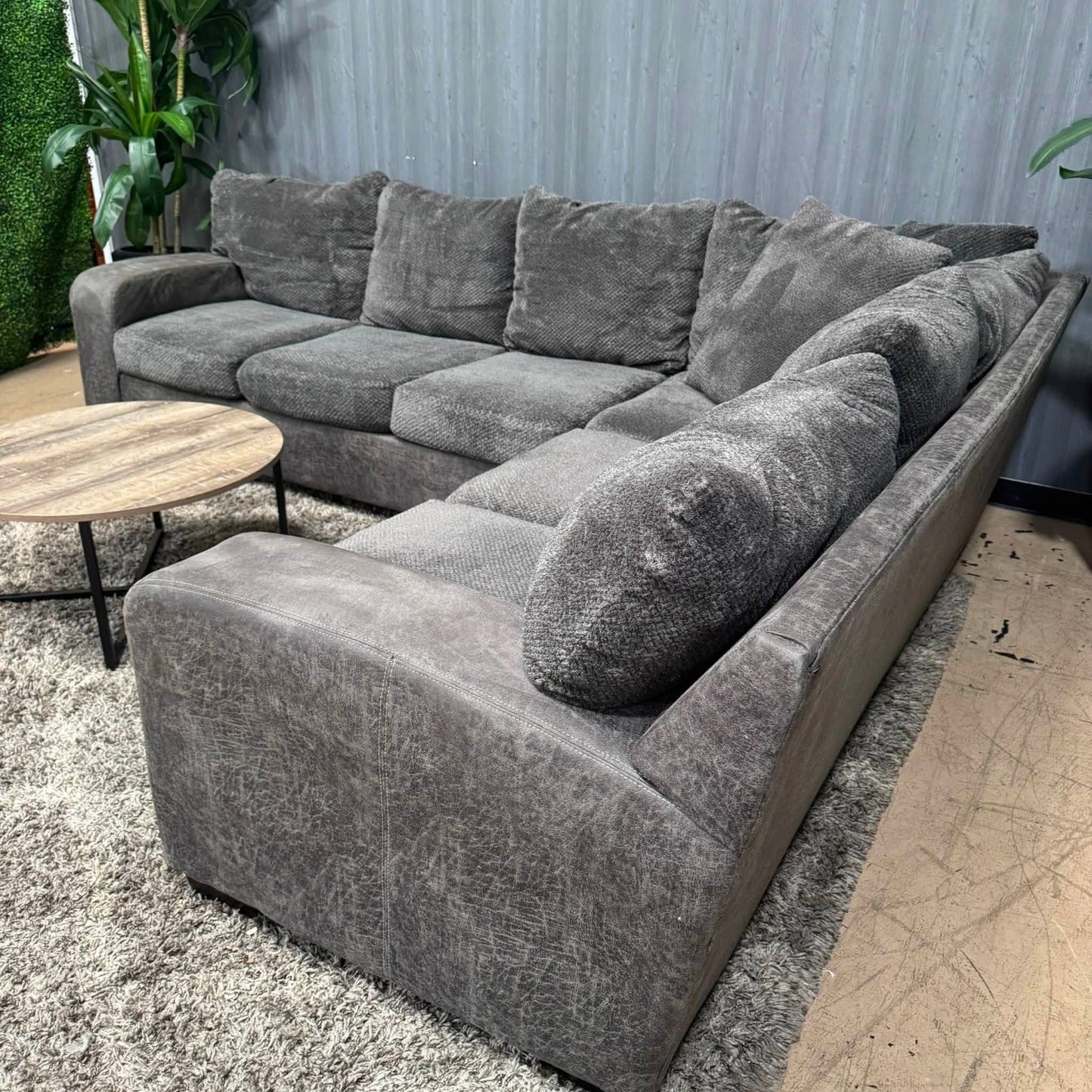 🛋️ Fluffy Charcoal Sectional Sofa (Delivery Available!! )