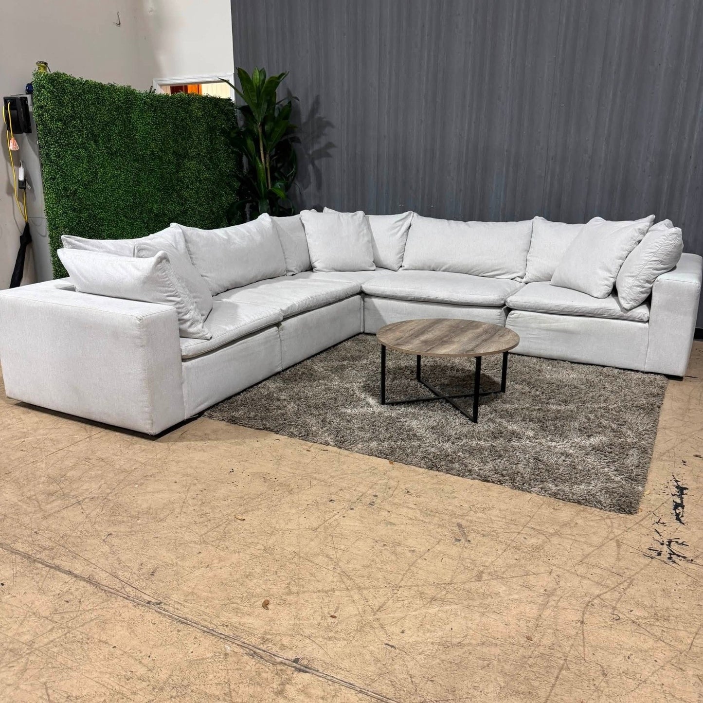 🛋️ Haverty’s Modular Sectional Sofa (Delivery Available!! )