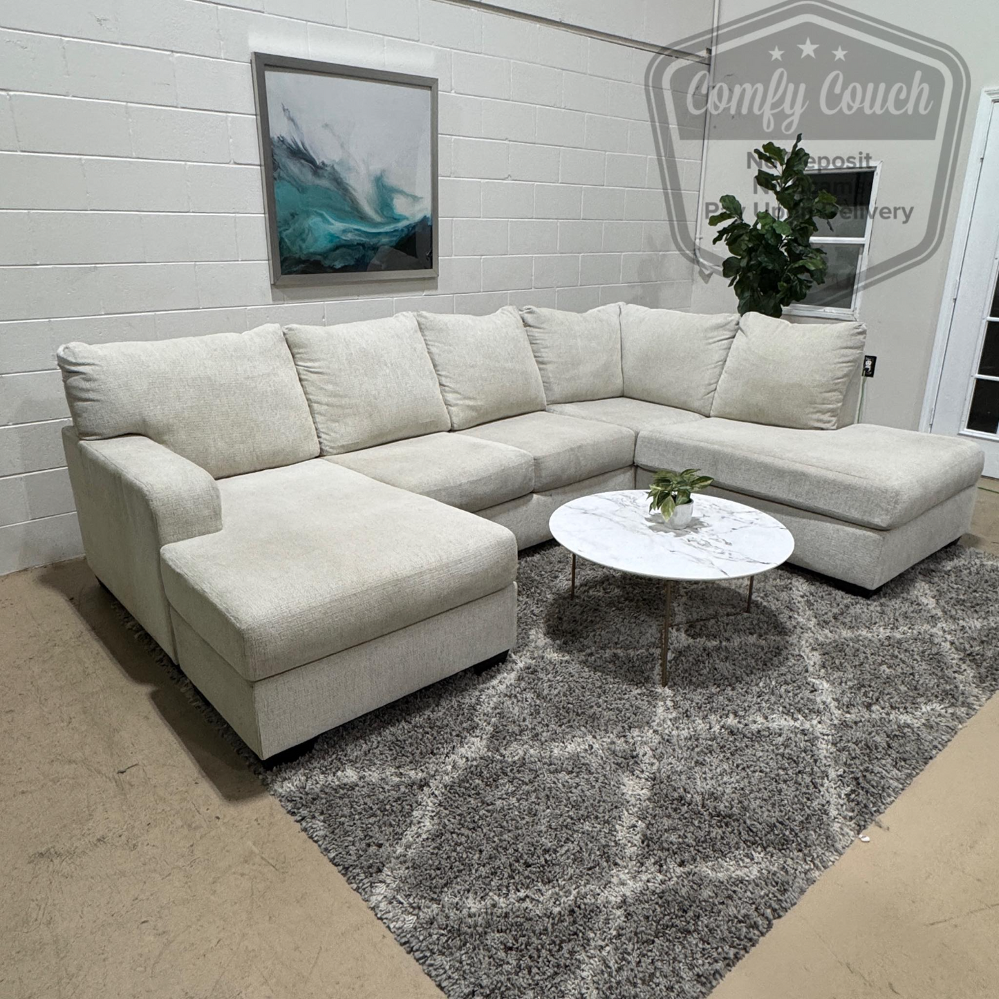 🛋️Beige Double Chaise Sectional- Ashleys   (Delivery Available!! )