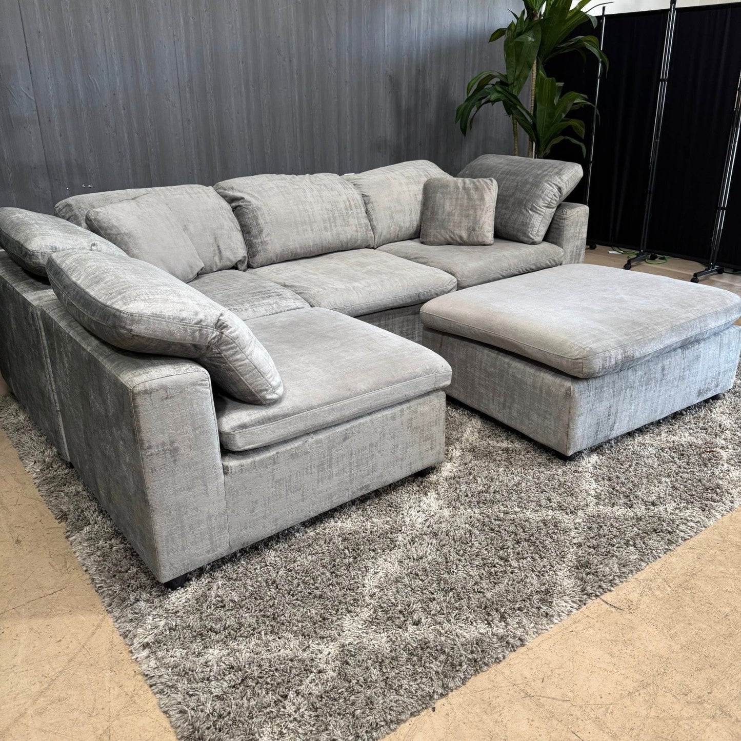 🛋️ Gray Microsuede Modular Sectional & Ottoman