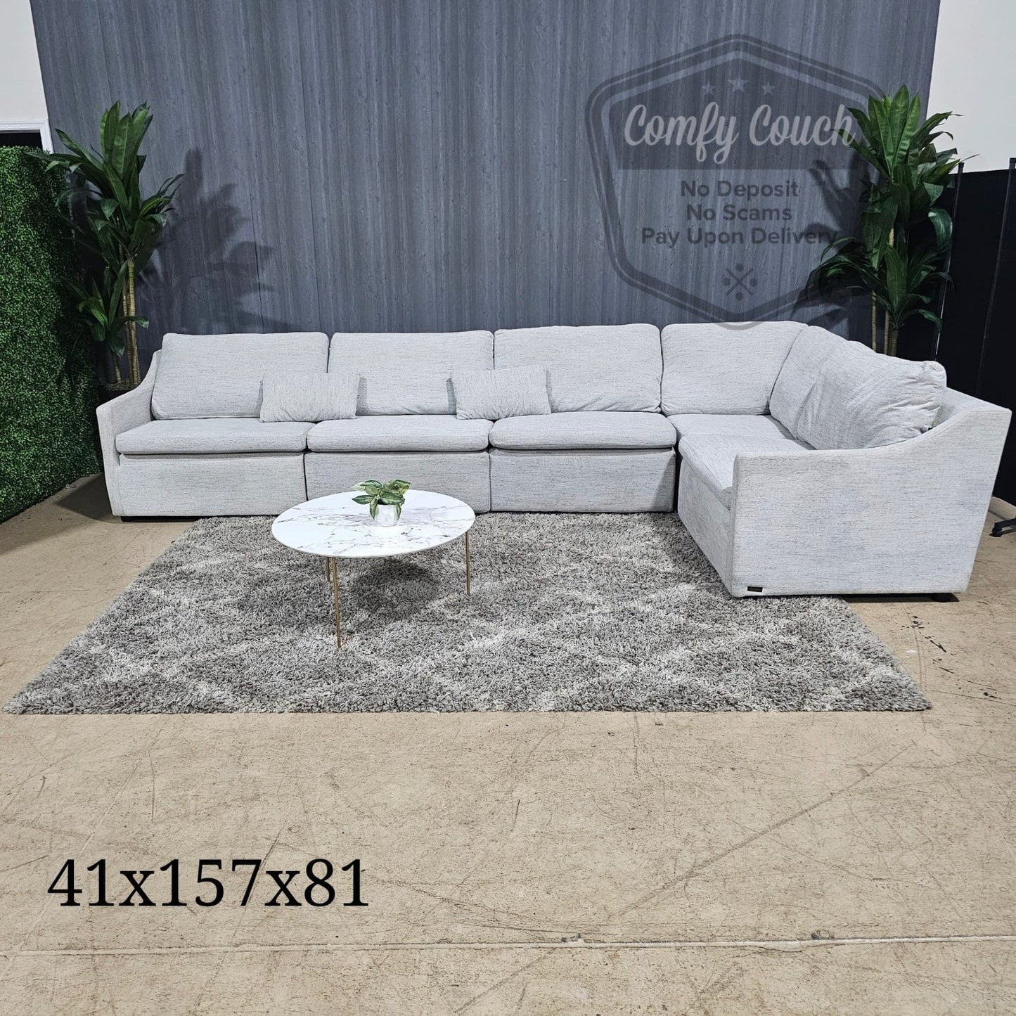 🛋️ Large Modular Sectional (Delivery Available!! )