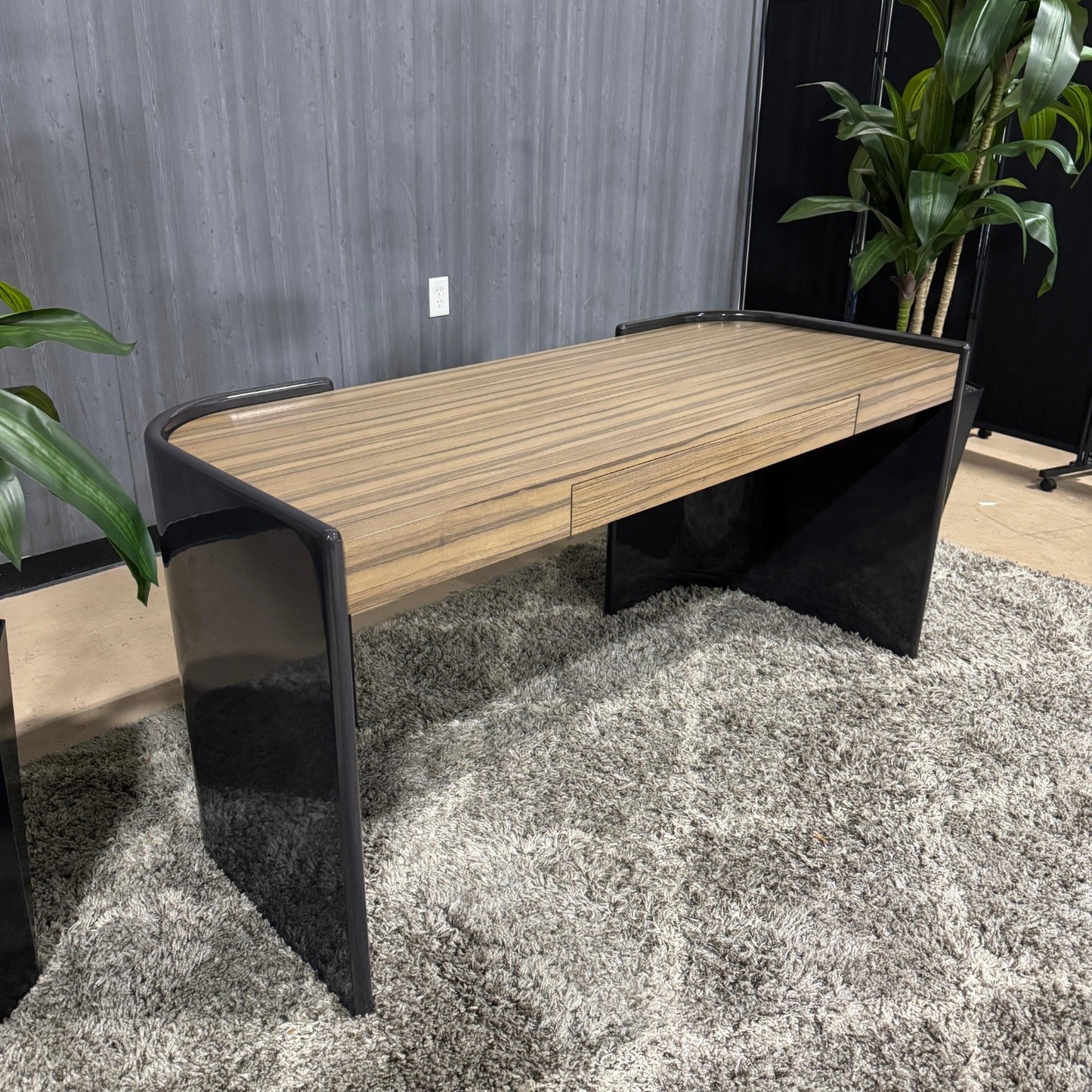 💎 Arterior Homes Parnell Office Desk (Delivery Available!! )