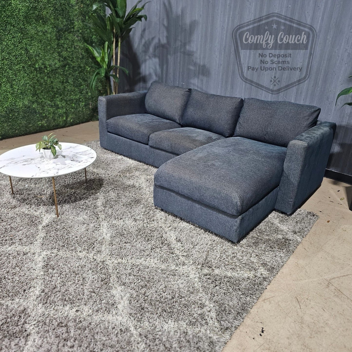 🛋️ Small Jean-like Sectional w/ Storage (Delivery Available!! )