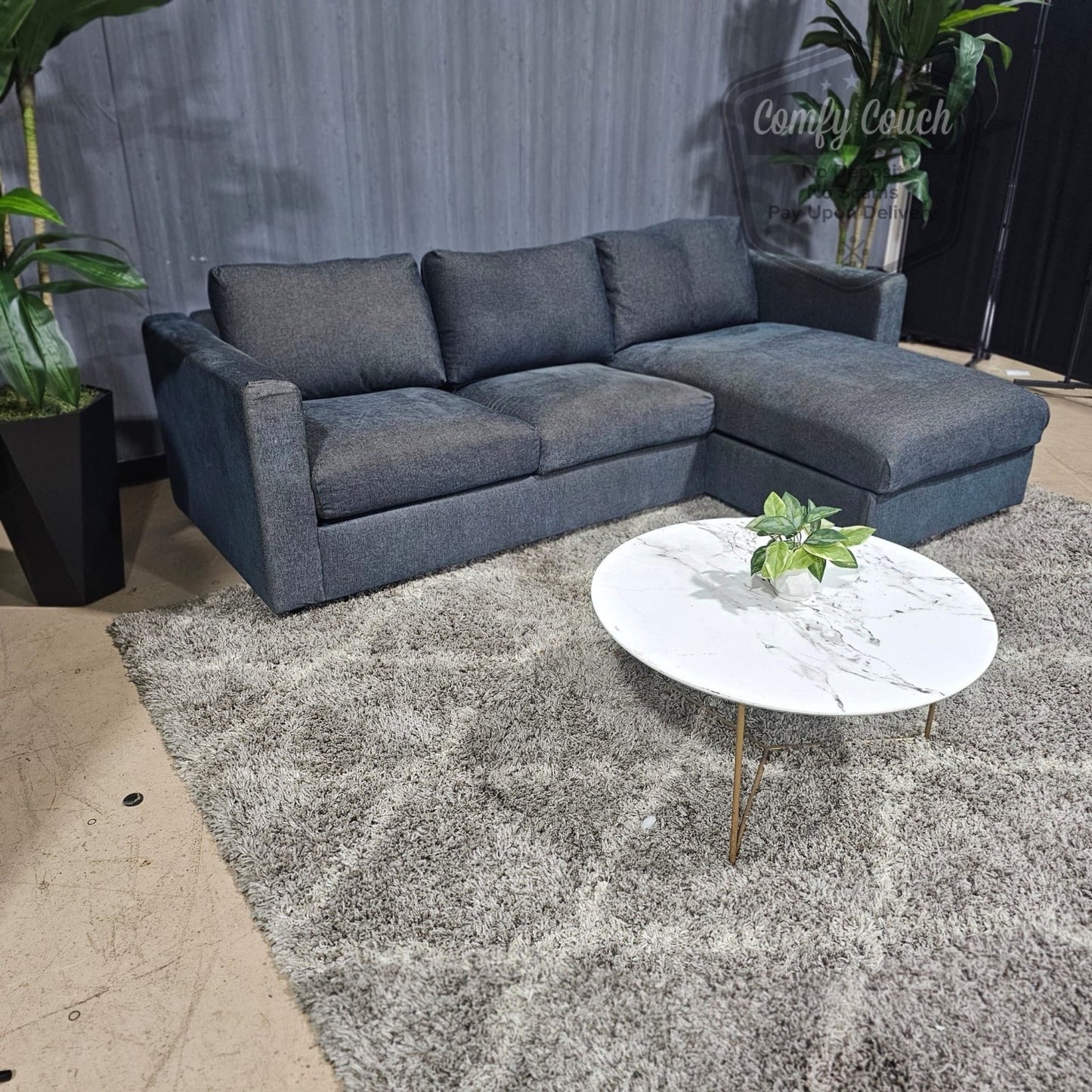 🛋️ Small Jean-like Sectional w/ Storage (Delivery Available!! )