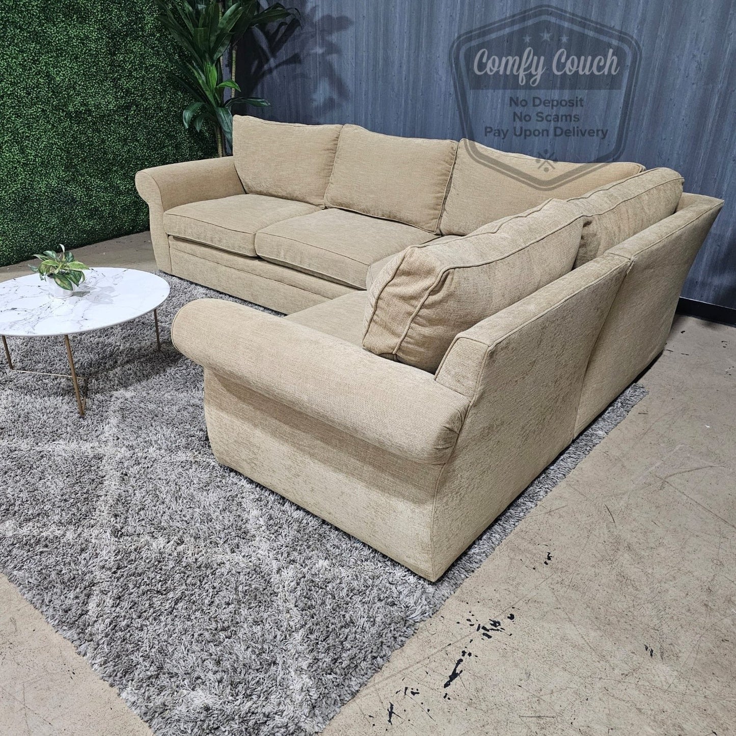 💎 Pottery Barn Tan Sectional Sofa  (Delivery Available!! )