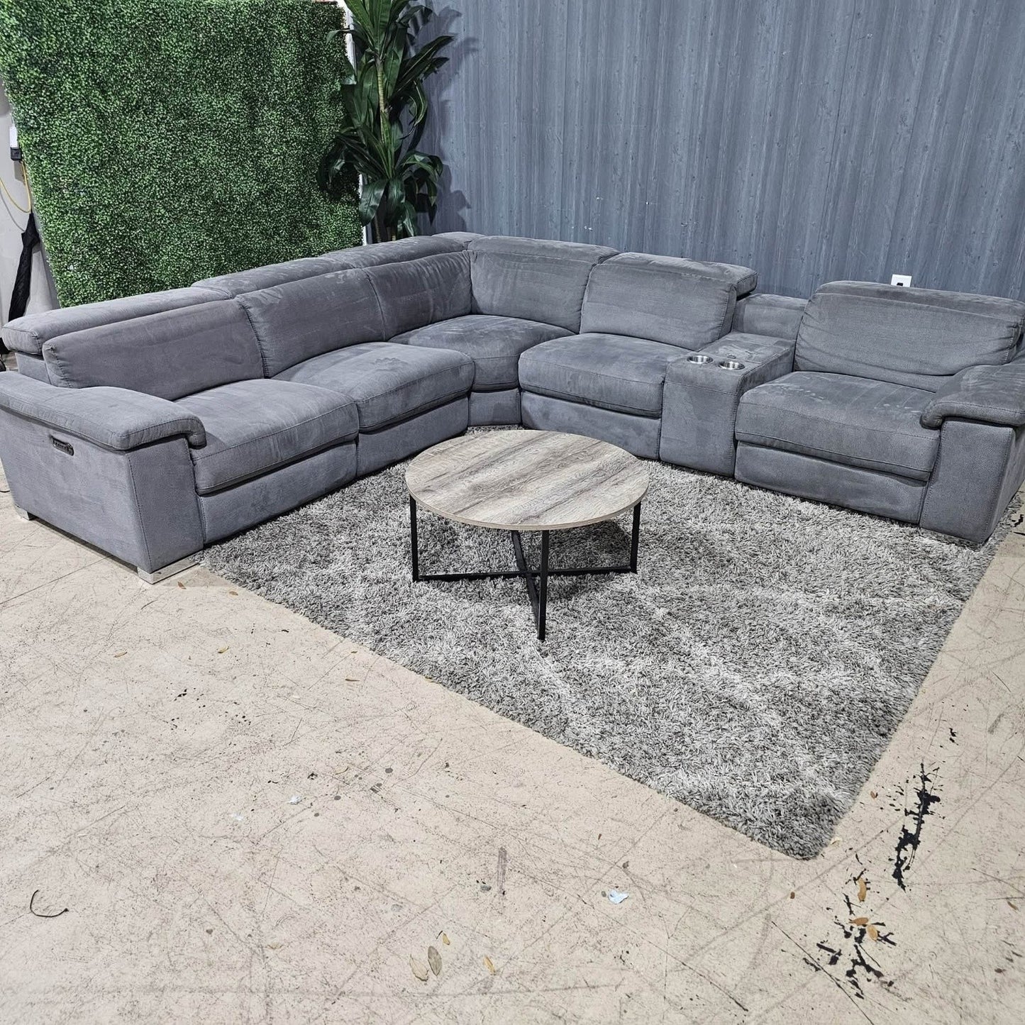 Gray Reclining Sectional Sofa (Delivery Available!! )