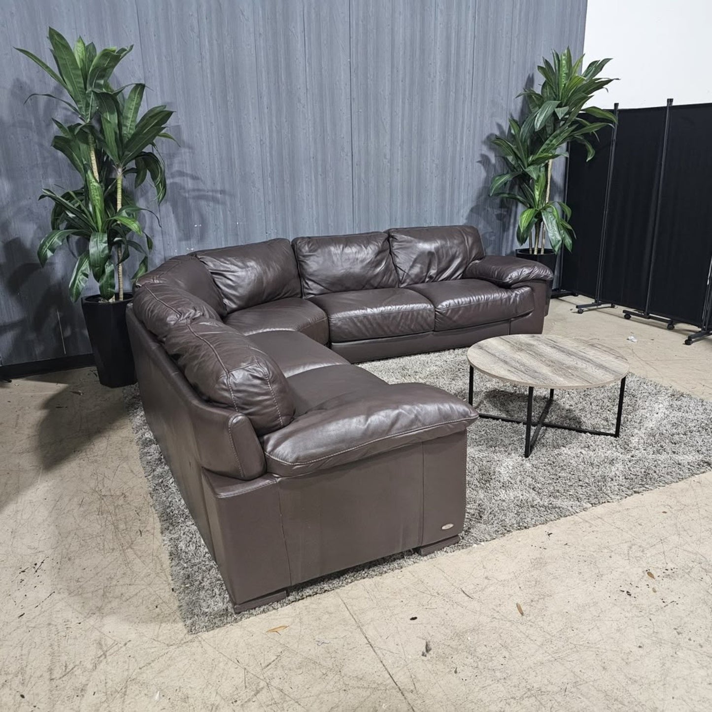 🛋️ Natuzzi X Cindy Crawford Leather Sectional Sofa (Delivery Available!! )