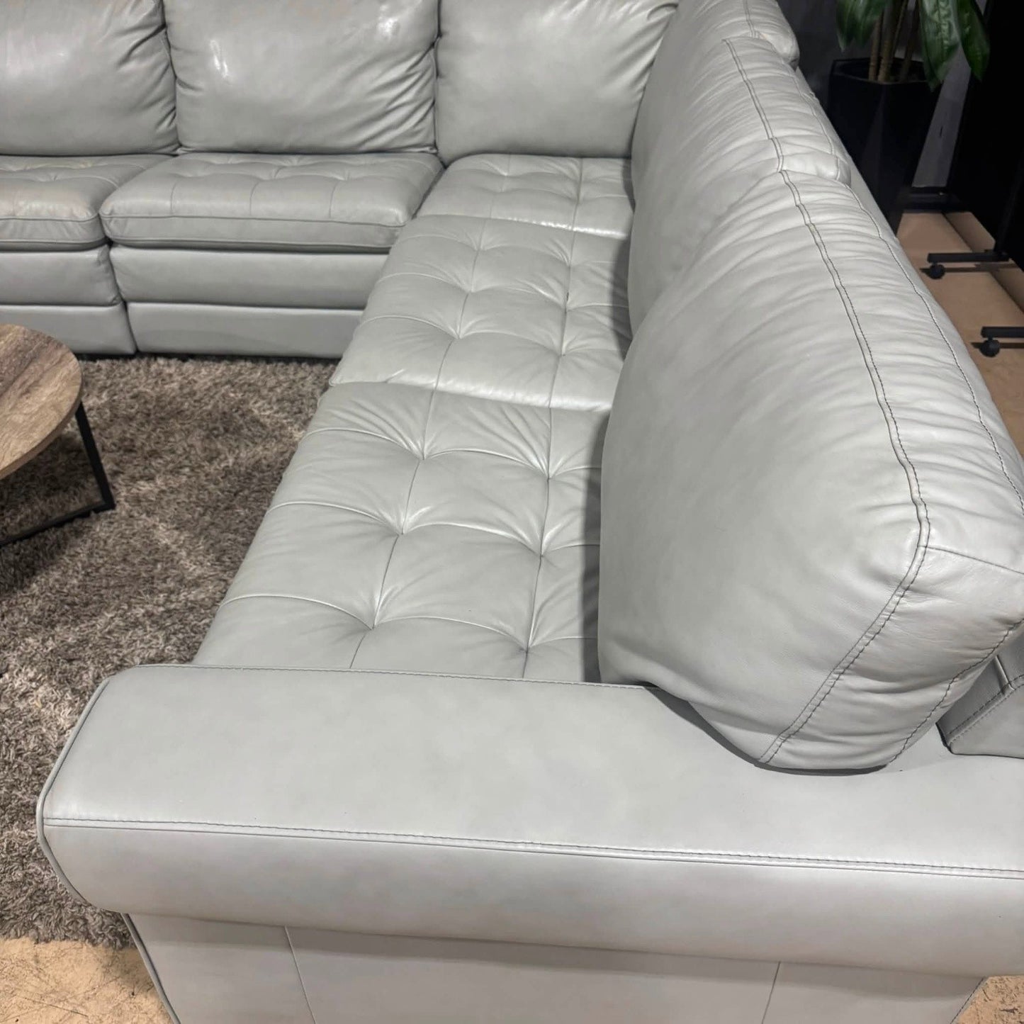 🛋️ Gray Havertys Leather Ushaped Sectional Sofa (Delivery Available!! )