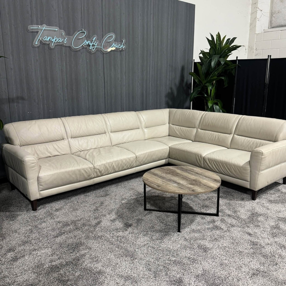 Cream Natuzzi Sectional Sofa (Delivery Available!! )