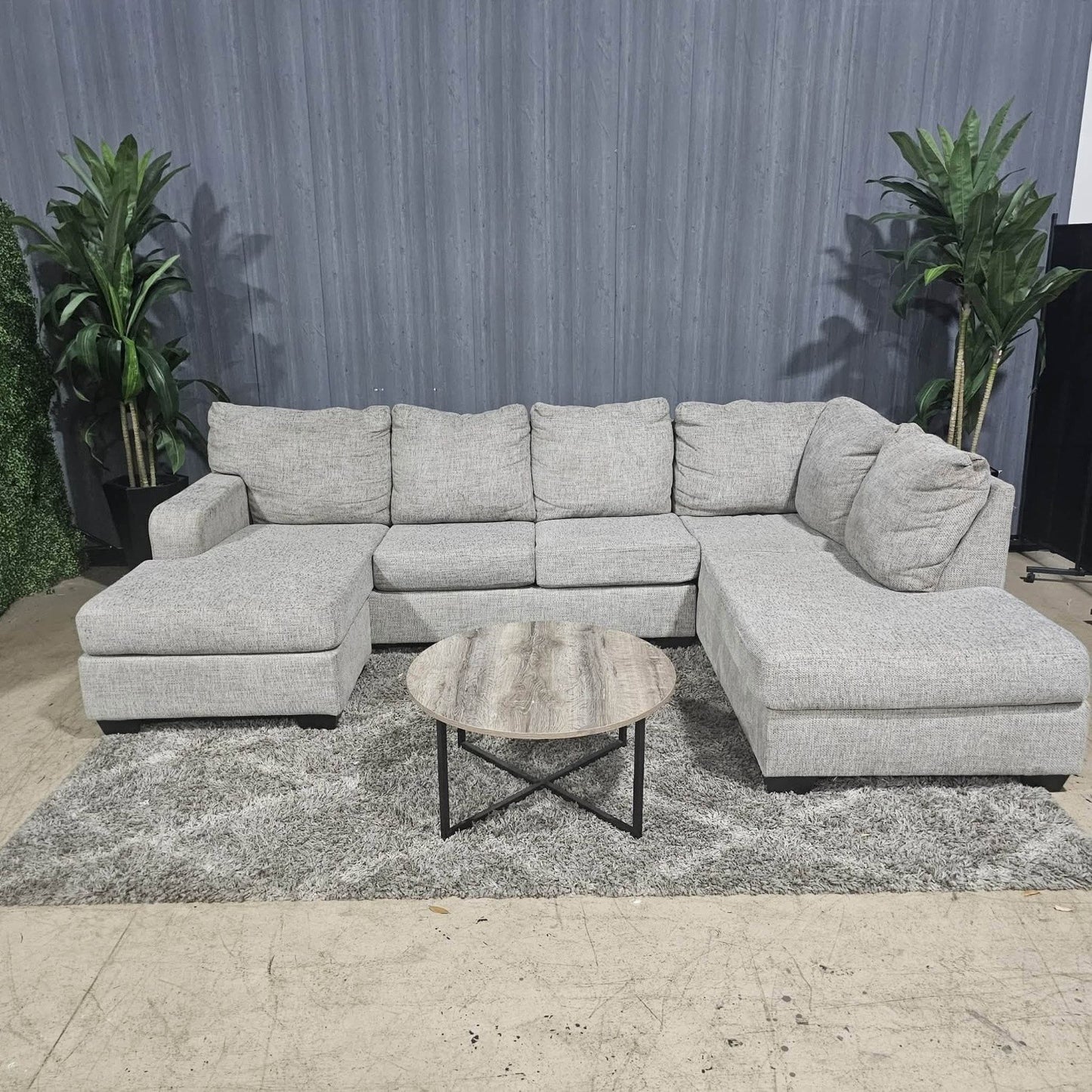 🛋️ Gray Double Chaise Sectional Sofa (Delivery Available!! )