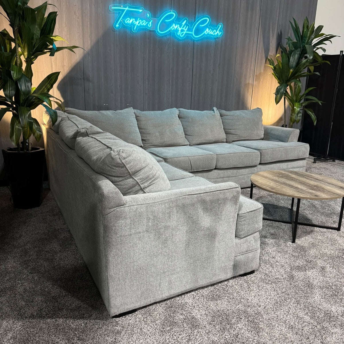 Comfy Large Gray Sectional (Delivery Available!! )