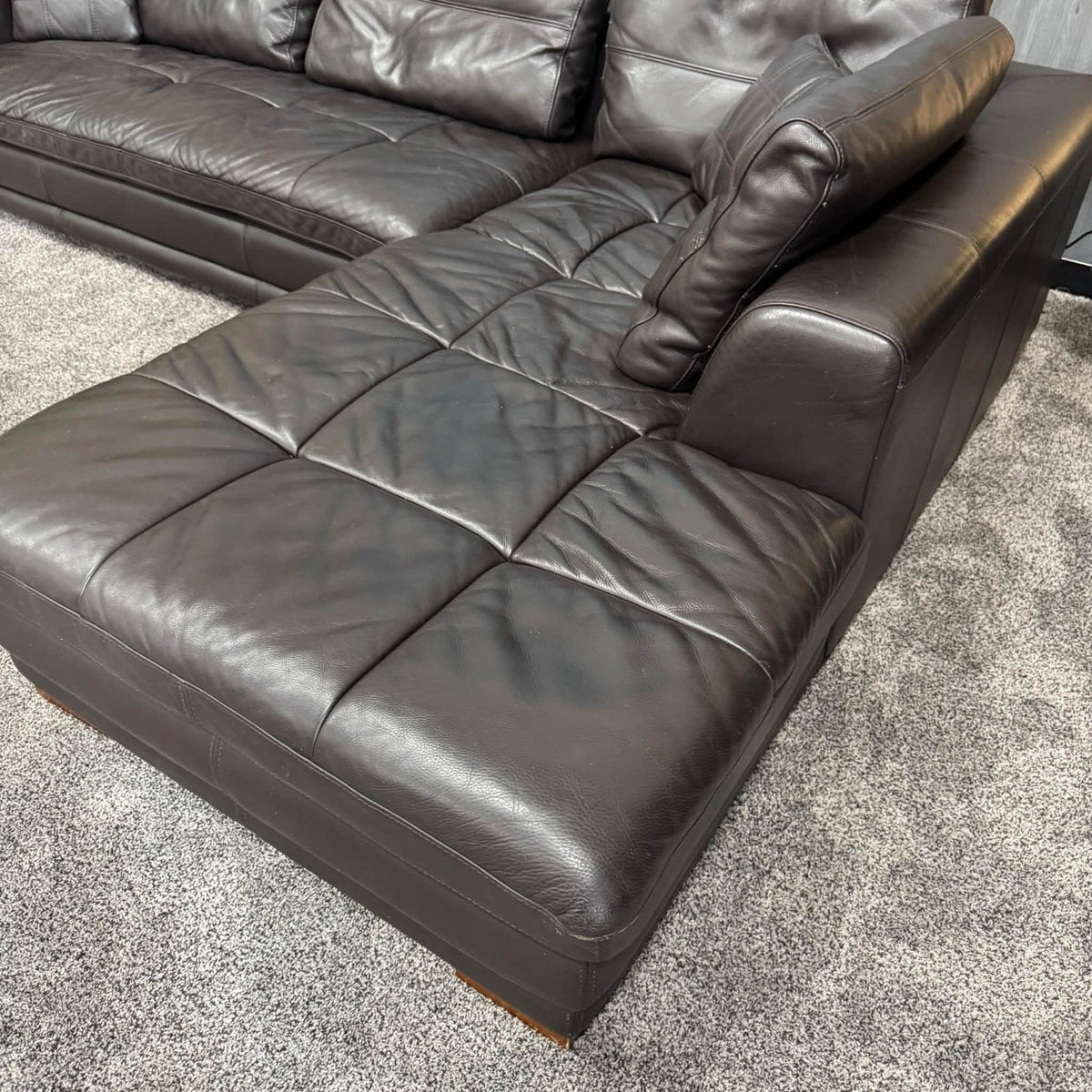 Brown Leather Sectional Sofa (Delivery Available!! )