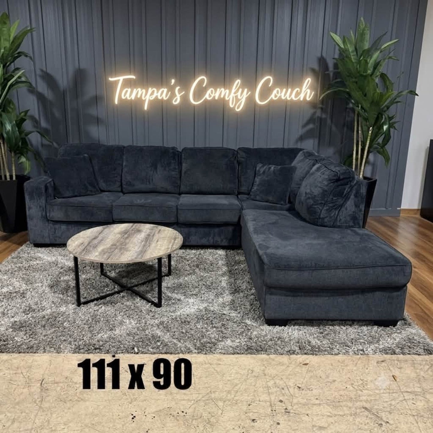 🛋️ Ashley’s Charcoal Sectional Sofa (Delivery Available!! )