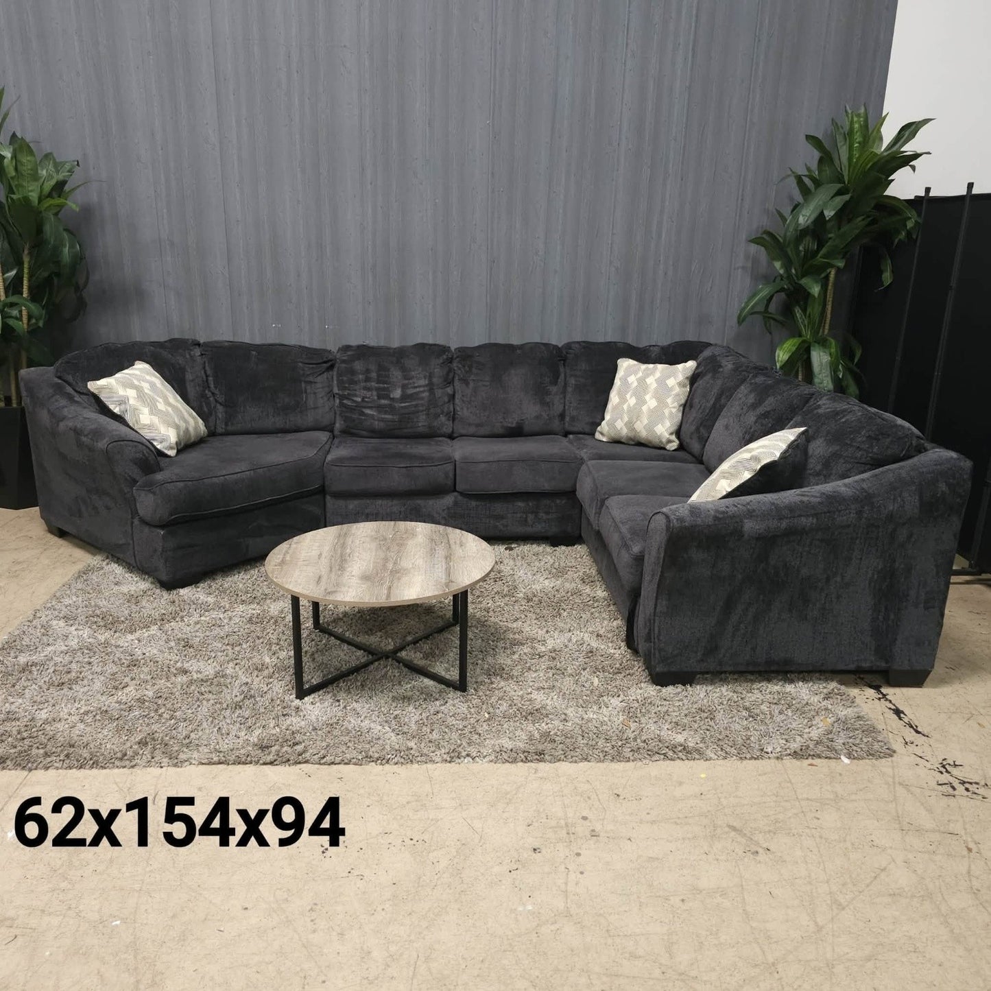 Large Ashley’s Sectional w/ Cuddler (Delivery Available!! )