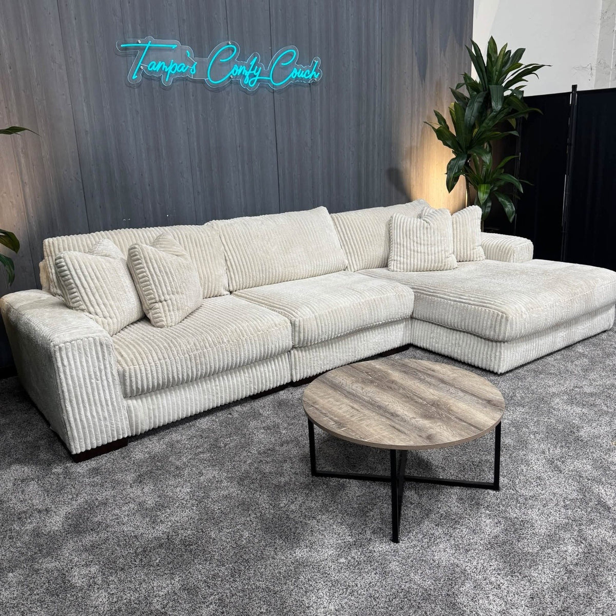 Ashley’s Lindyn 3-Piece Modular Sofa w/ Chaise