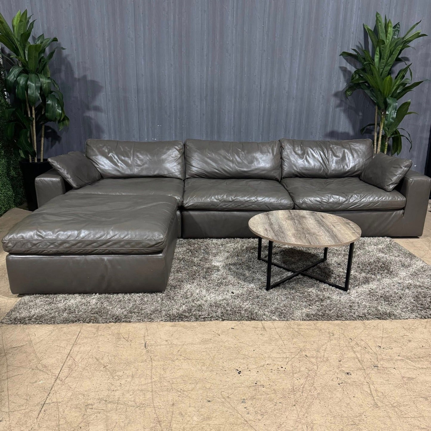 🛋️ Gray Leather Modular Sofa w Ottoman (Delivery Available!! )