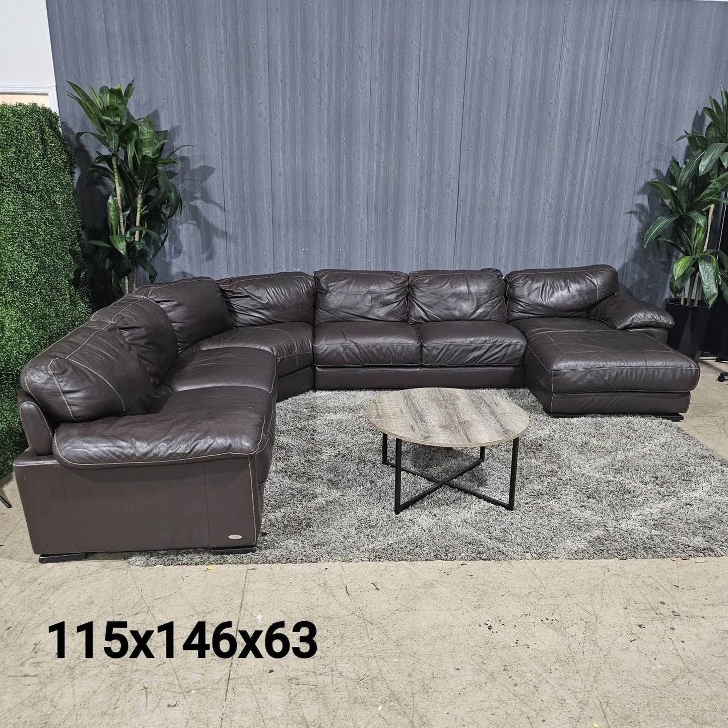 Italsofa by Natuzzi Ushaped Sectional Sofa (Delivery Available!! )