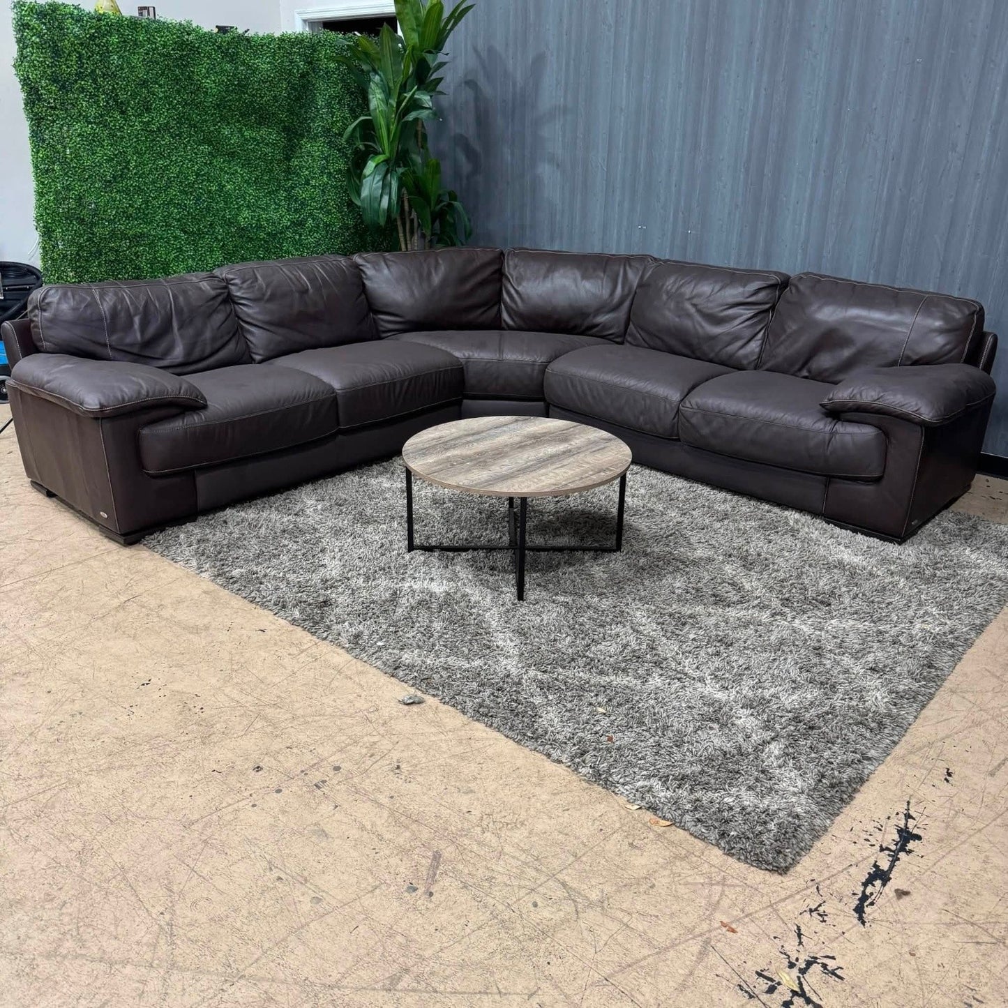 🛋️ Natuzzi X Cindy Crawford Leather Sectional Sofa (Delivery Available!! )