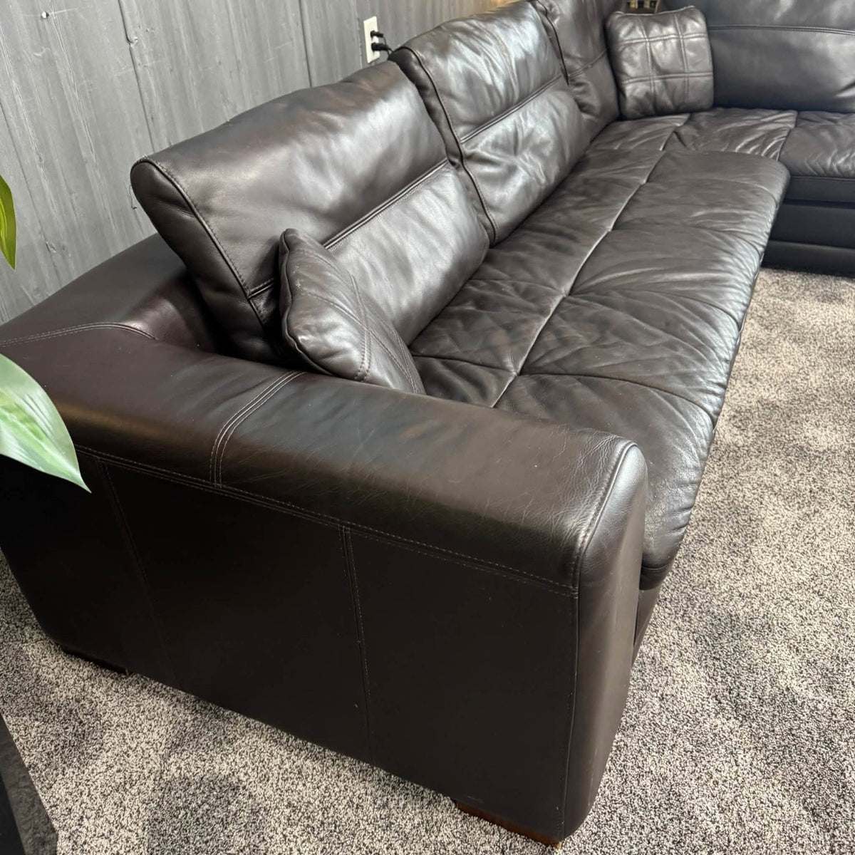 Brown Leather Sectional Sofa (Delivery Available!! )