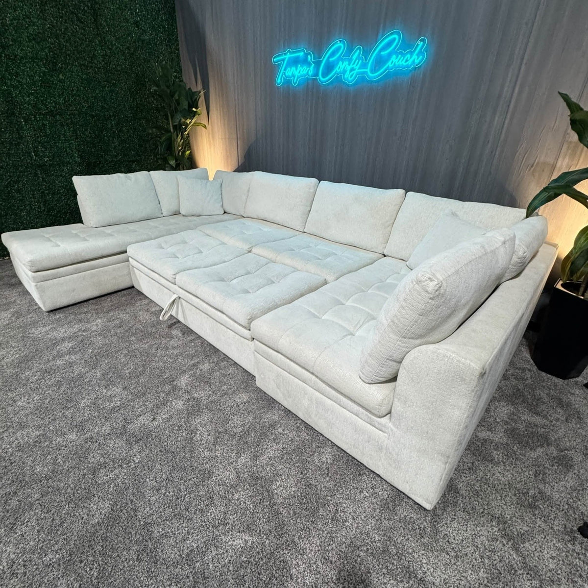 Cindy Crawford Home Sheridan Place 155” U-Shaped Sleeper Sectional | Off-White (Delivery Available!! )