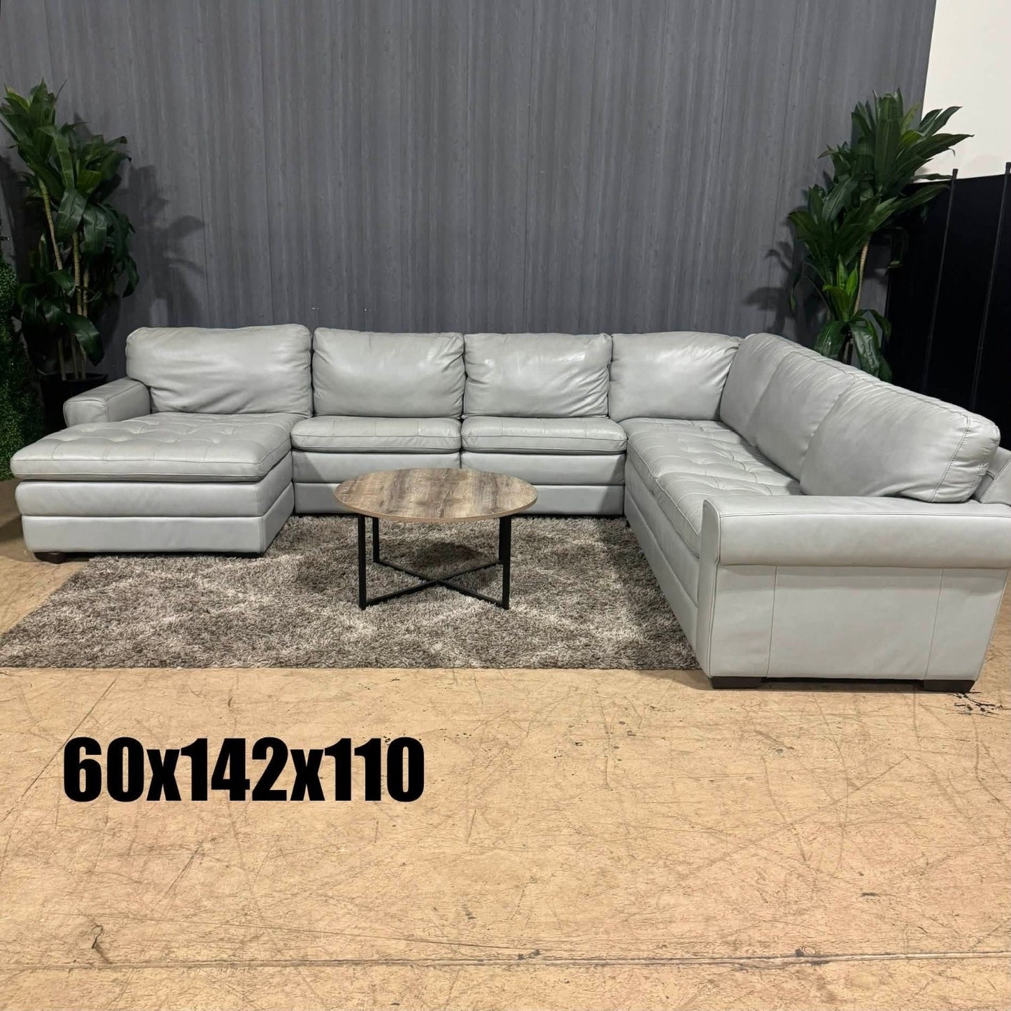 🛋️ Gray Havertys Leather Ushaped Sectional Sofa (Delivery Available!! )