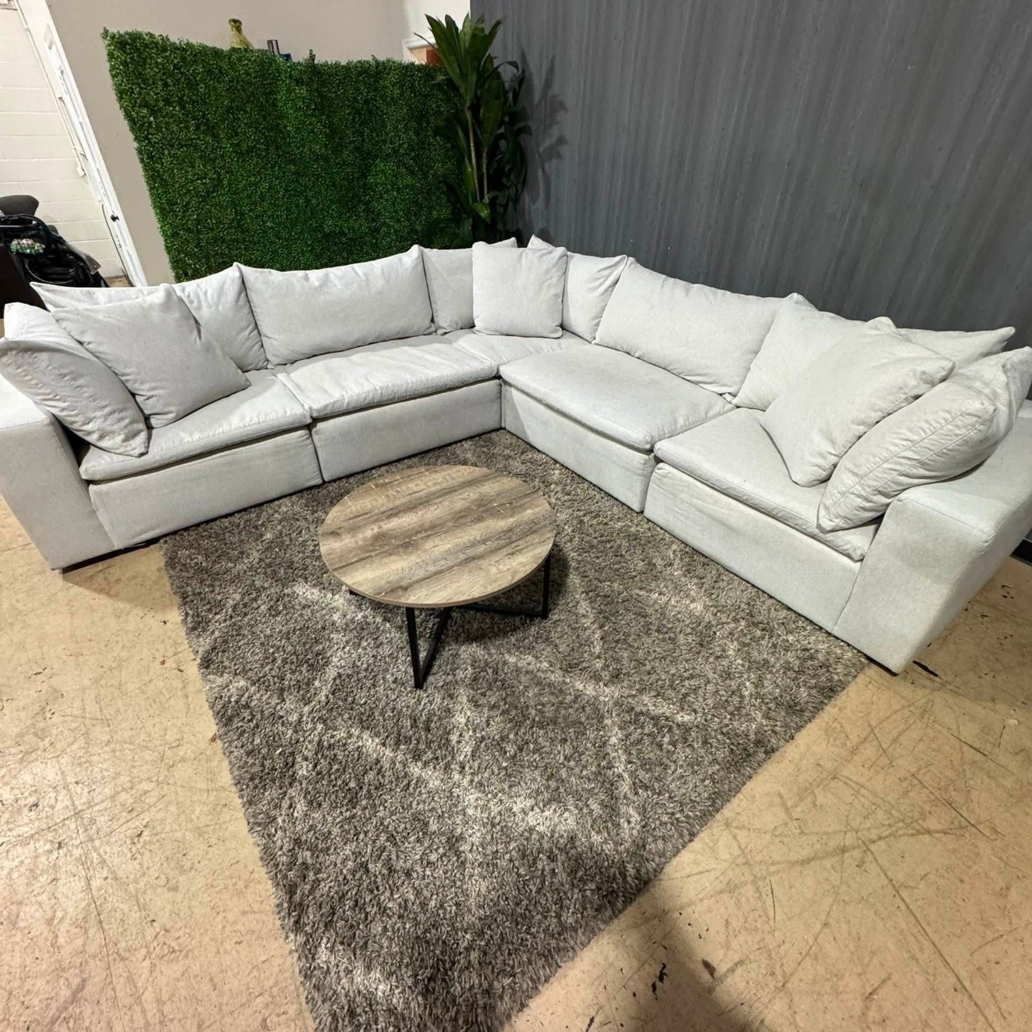 🛋️ Haverty’s Modular Sectional Sofa (Delivery Available!! )