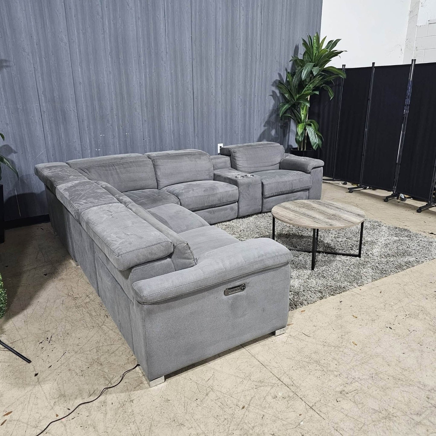 Gray Reclining Sectional Sofa (Delivery Available!! )