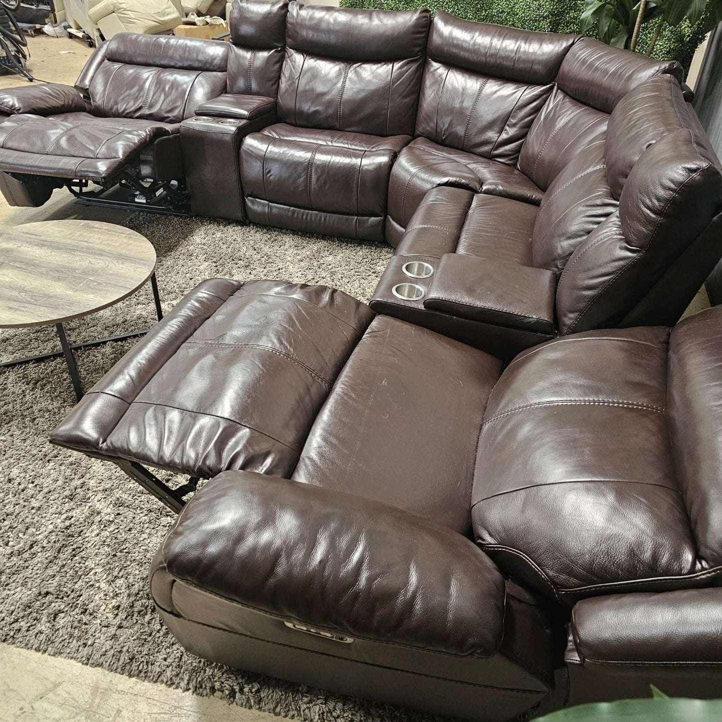 Leather Reclining Sectional Sofa (Delivery Available!! )