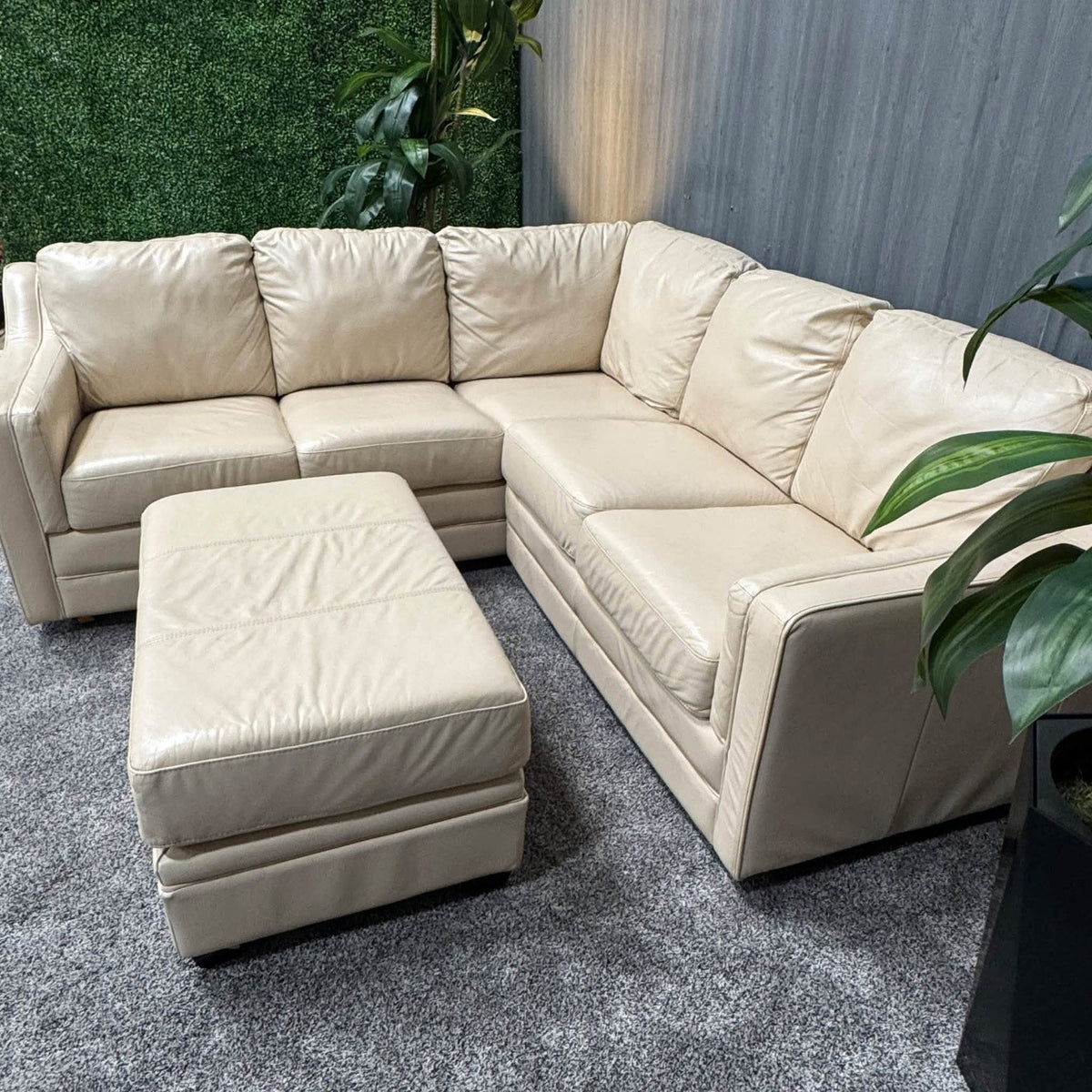 Cream Italian Leather Sectional Sofa (Delivery Available!! )
